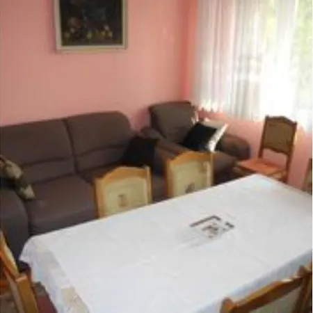 Marija 61 Pax